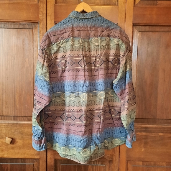 Cabela's Deerskin Soft Chamois flannel aztec button down flannel shirt size XL - Picture 8 of 12